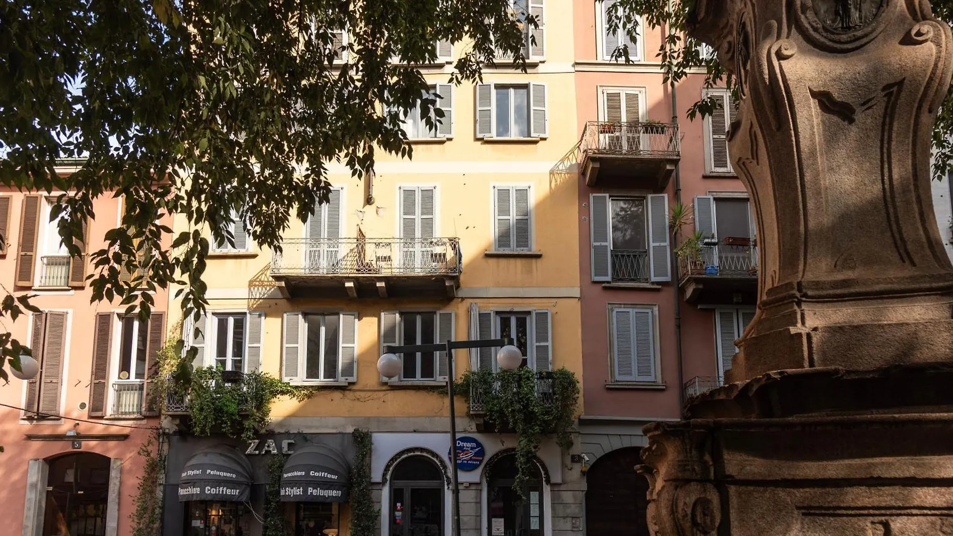 شقة Casa Renoir 5 Minuti Da Duomo ميلان 0*,  إيطاليا