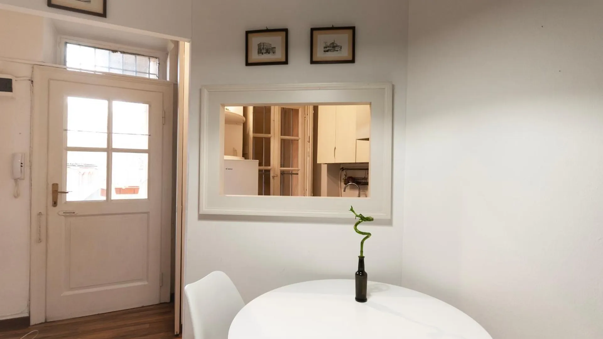 شقة Casa Renoir 5 Minuti Da Duomo ميلان