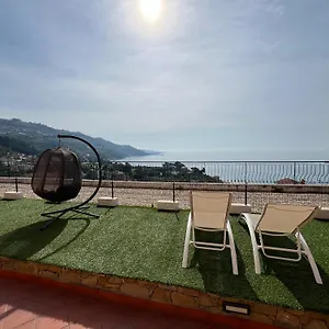  Farm stay Un Mare Di Fiori Italy